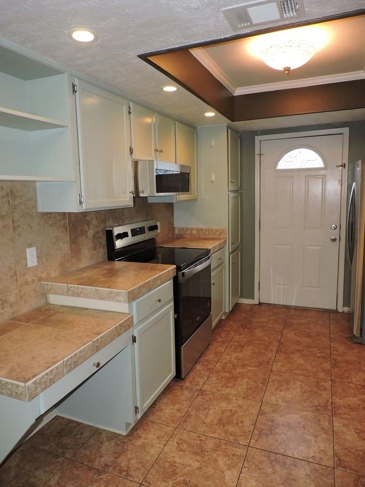 3510 Parkwood Ave - Photo 5 of 19