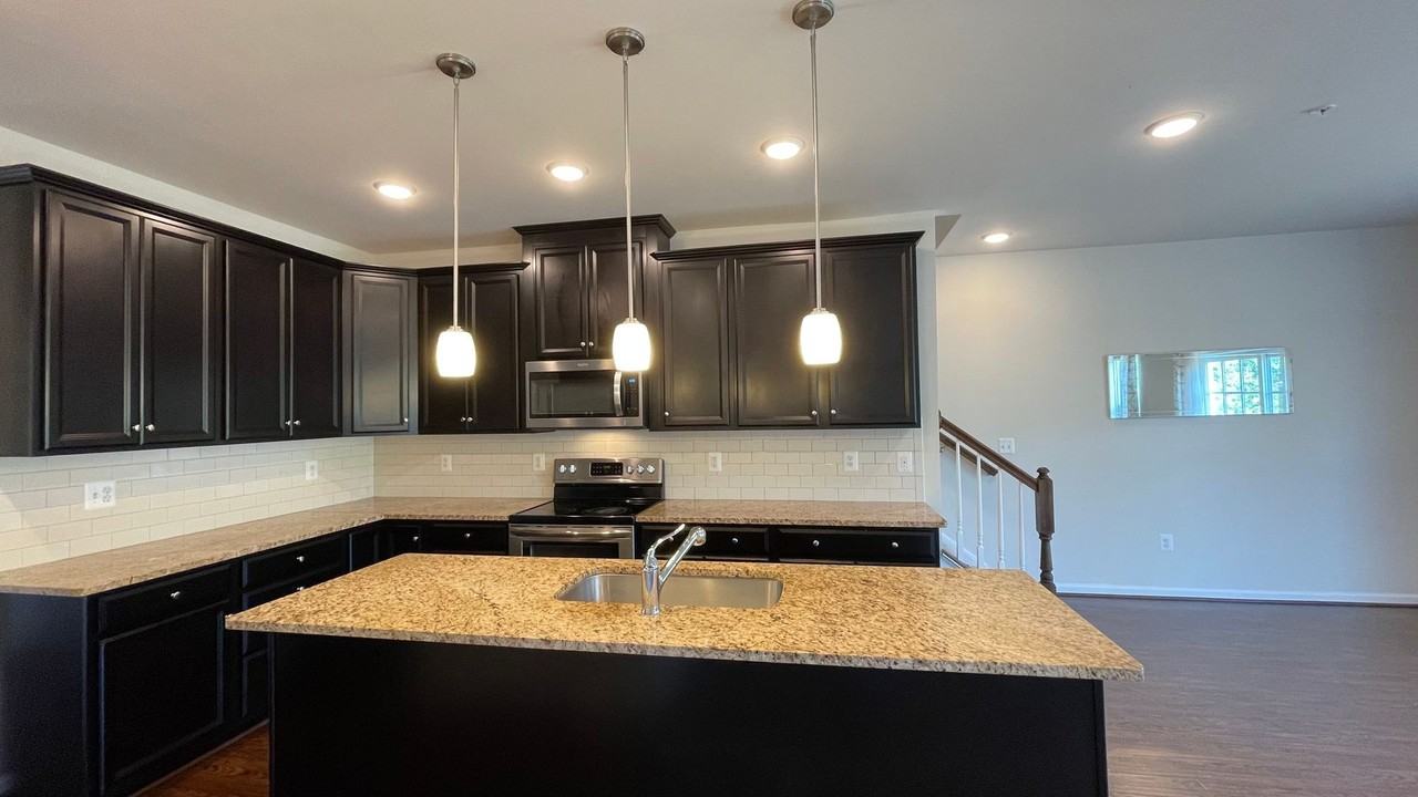 13931 Hollow Wind Way #201 - Photo 2 of 21