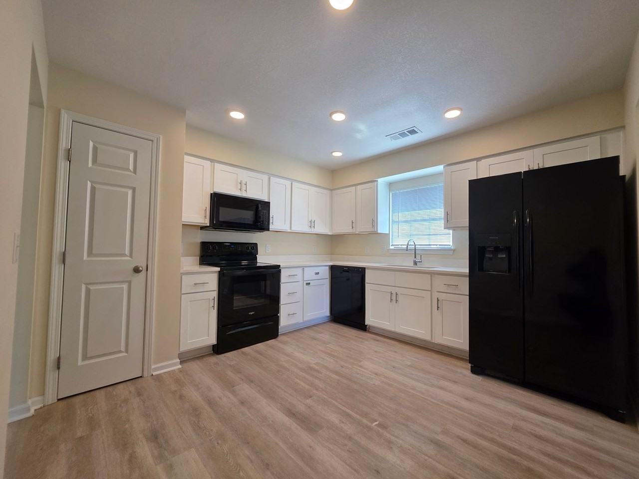 15 Rustic Ln - Photo 5 of 21