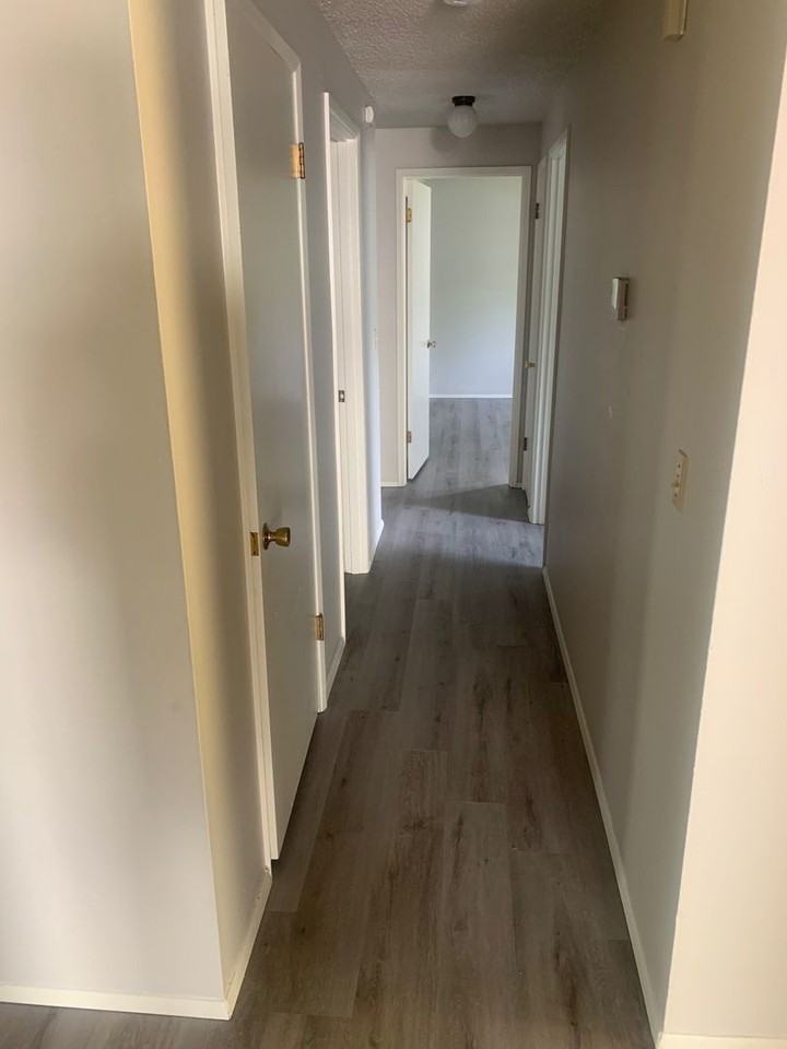 1160 Nw 183rd Ave - Photo 5 of 15