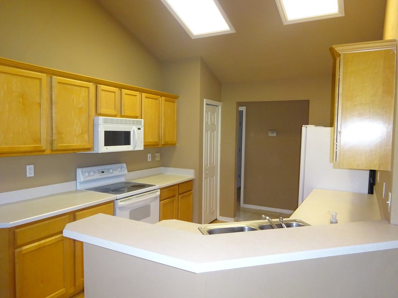 11934 Nw 10th Rd - Photo 6 of 18