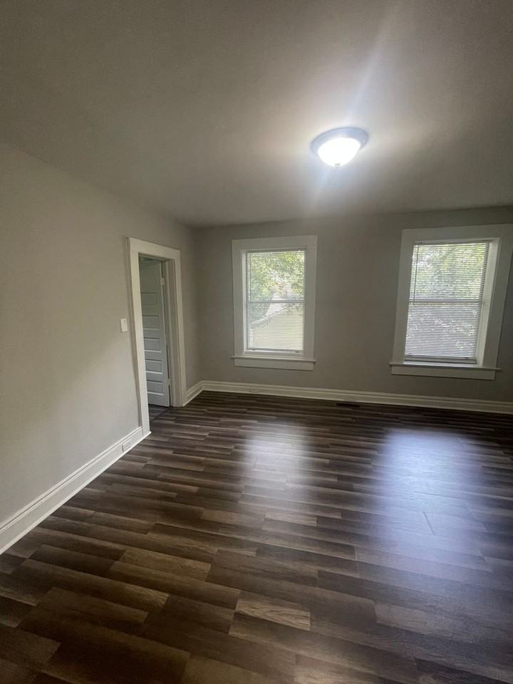 419 Cumberland Dr - Photo 4 of 20