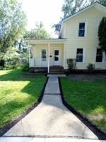 featured image of 209 3rd St