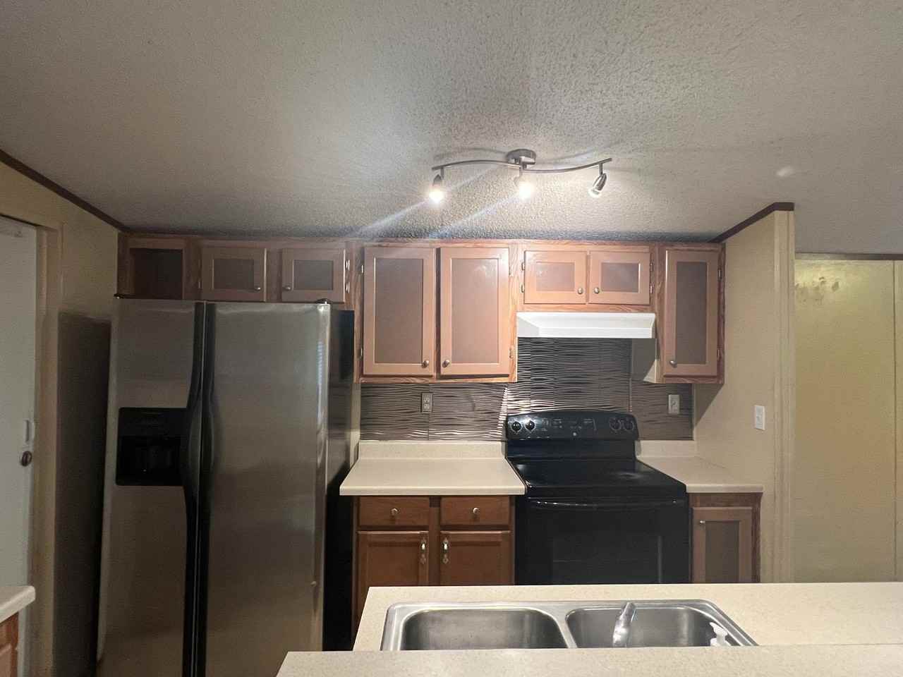 7601 Ling Rd - Photo 6 of 14