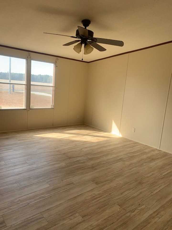 2679 Popes Crossing Rd - Photo 3 of 18