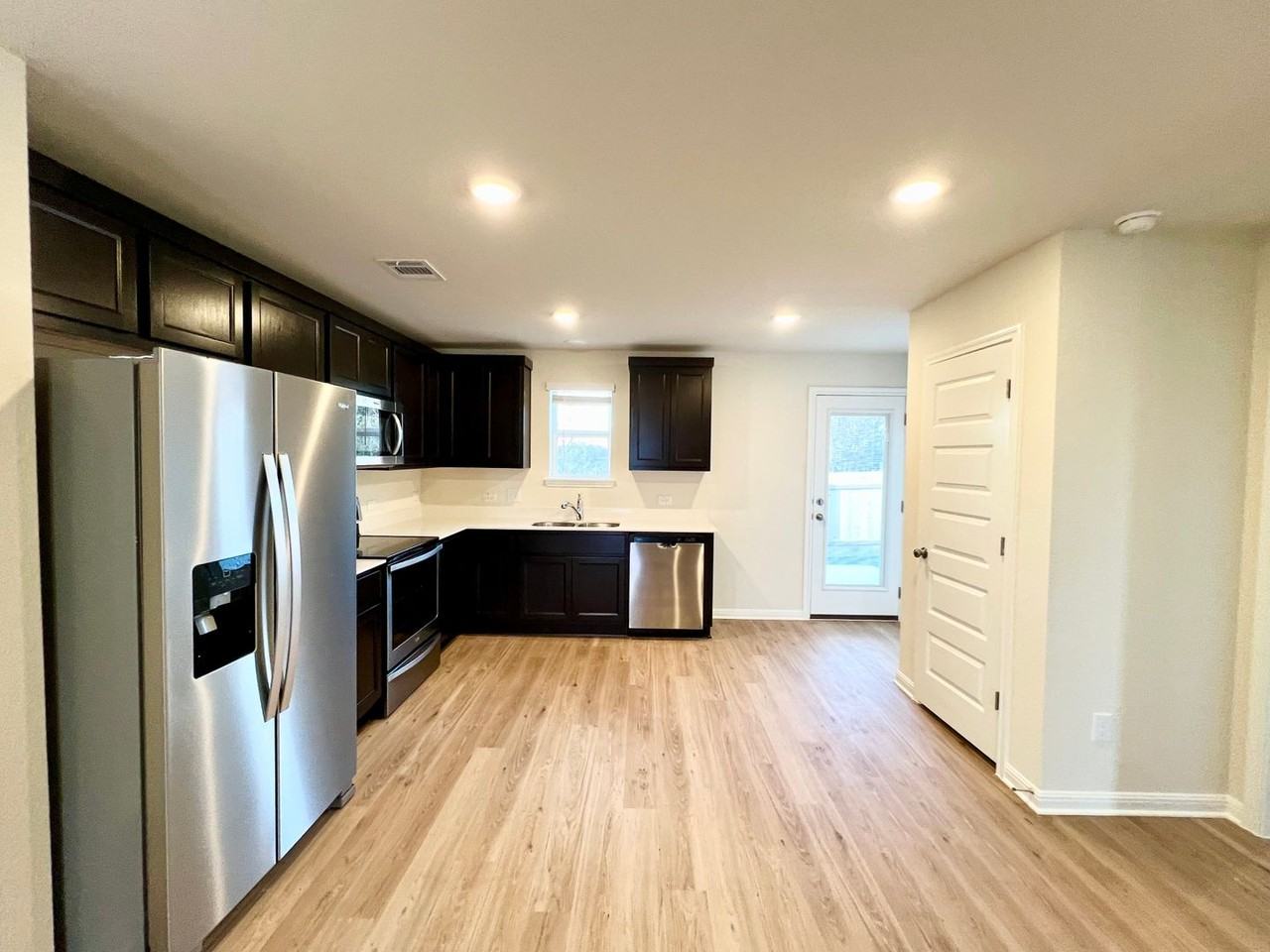 325 Alcatraz Loop - Photo 6 of 16