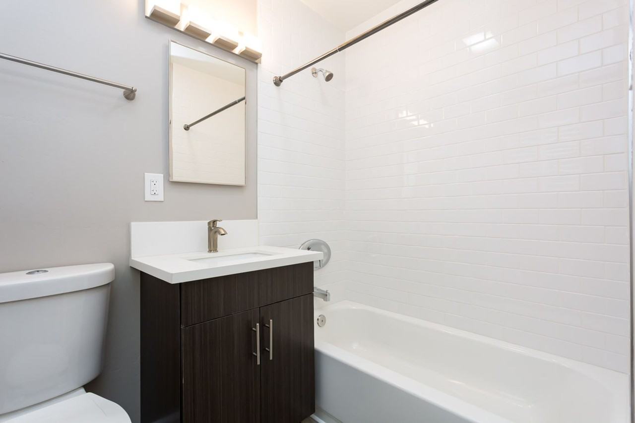 819 W Palm Ave #819 - Photo 7 of 16