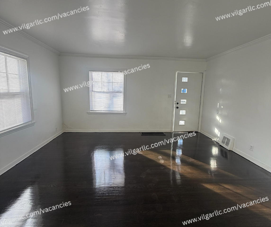 1218 W 47th Ave - Photo 6 of 22