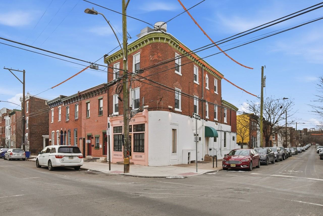 2302 E Norris St - Photo 4 of 4