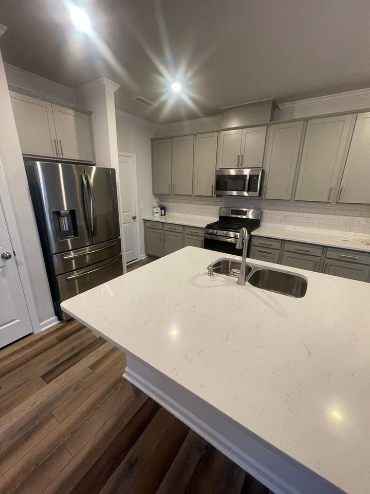 210 Lennox Spring Dr - Photo 7 of 25