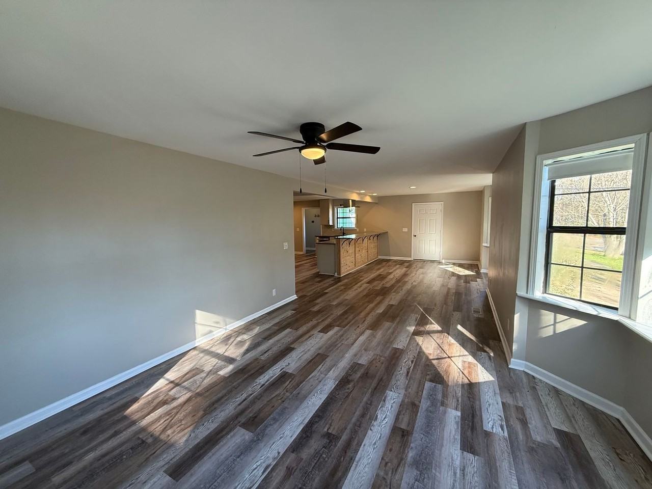 2665 Dunlap Ave - Photo 2 of 29
