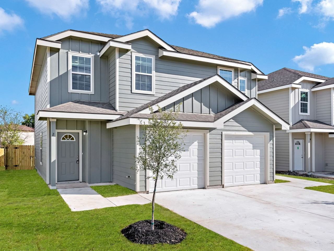 6230 Eddie Way - Photo 4 of 34