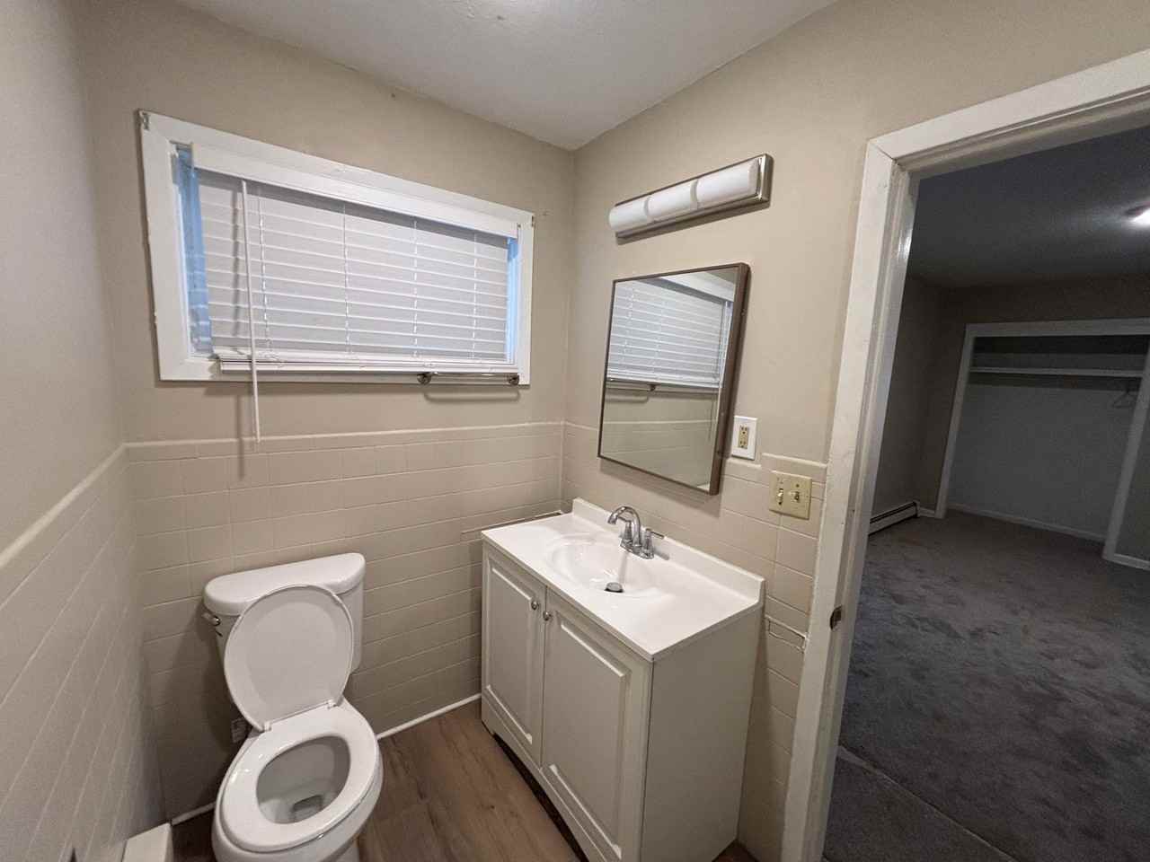 2715 Stone Park Blvd - Photo 4 of 7