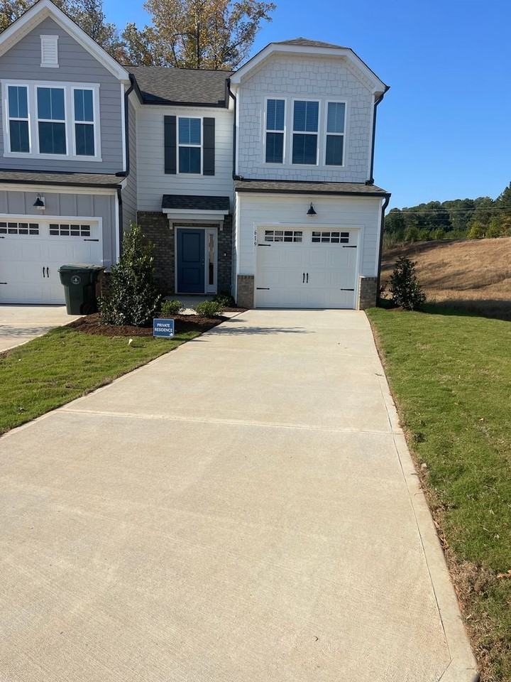 619 Glen Clova Dr - Photo 2 of 23