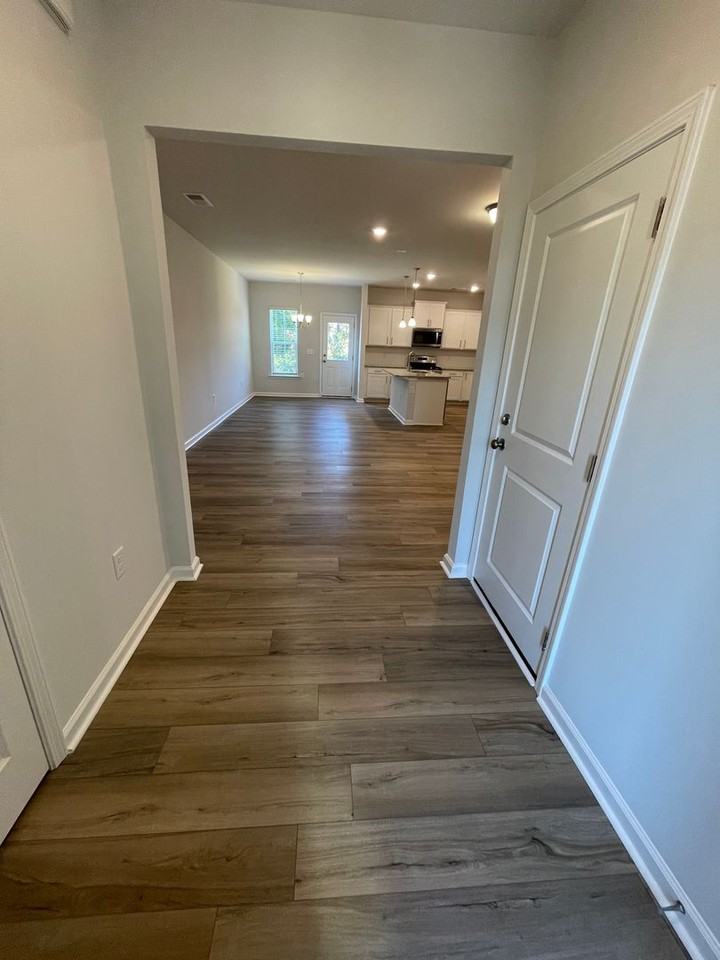 619 Glen Clova Dr - Photo 3 of 23