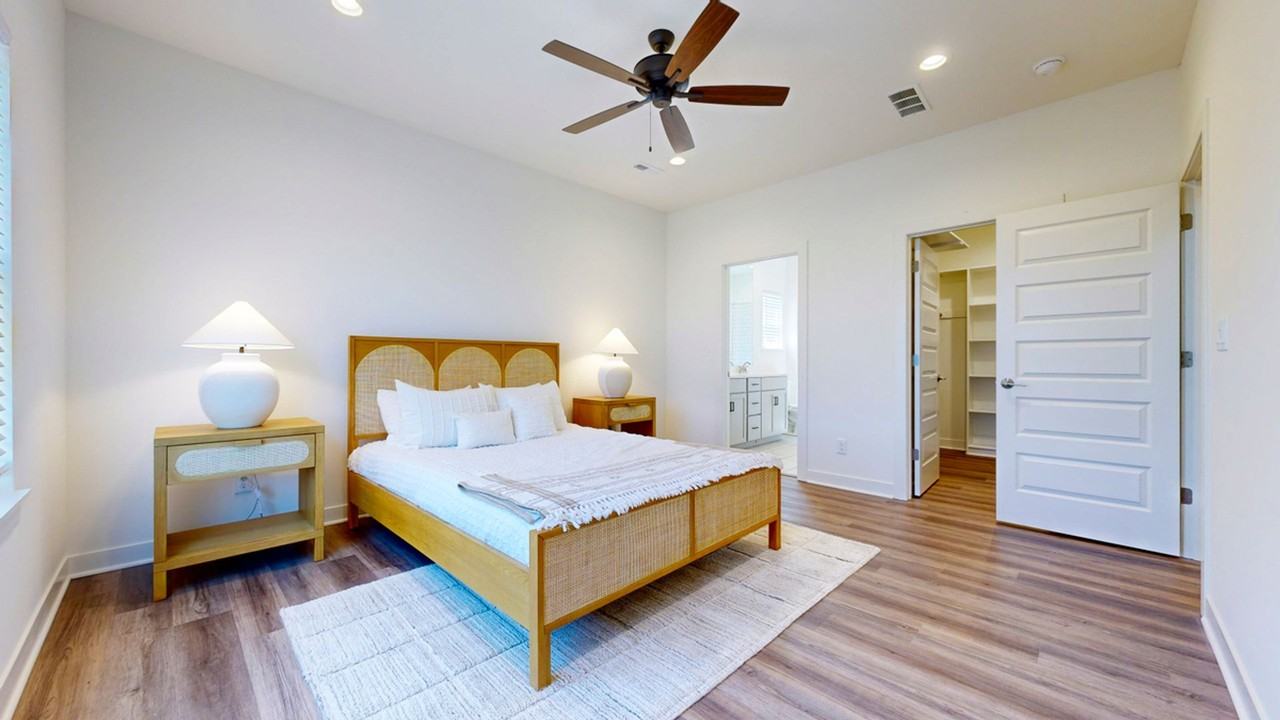 19626 200th St - Photo 5 of 9