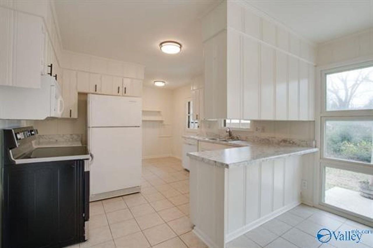 814 Cleermont Dr Se - Photo 6 of 20