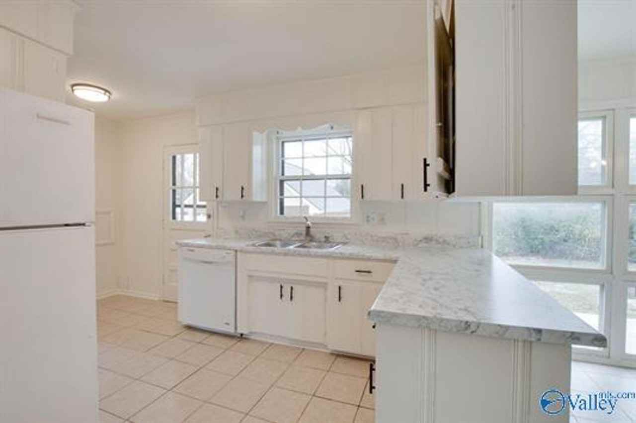 814 Cleermont Dr Se - Photo 7 of 20