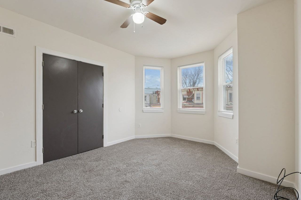 1454 N 56th St - Photo 7 of 14