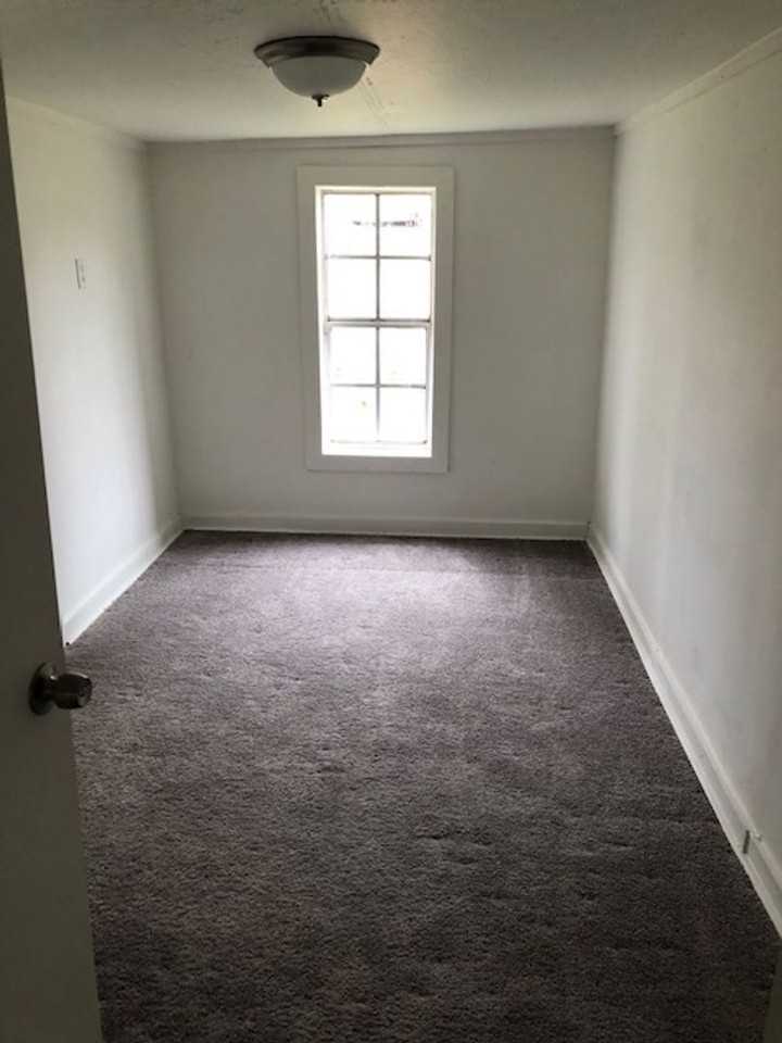 3230 Arlington Ave - Photo 5 of 15