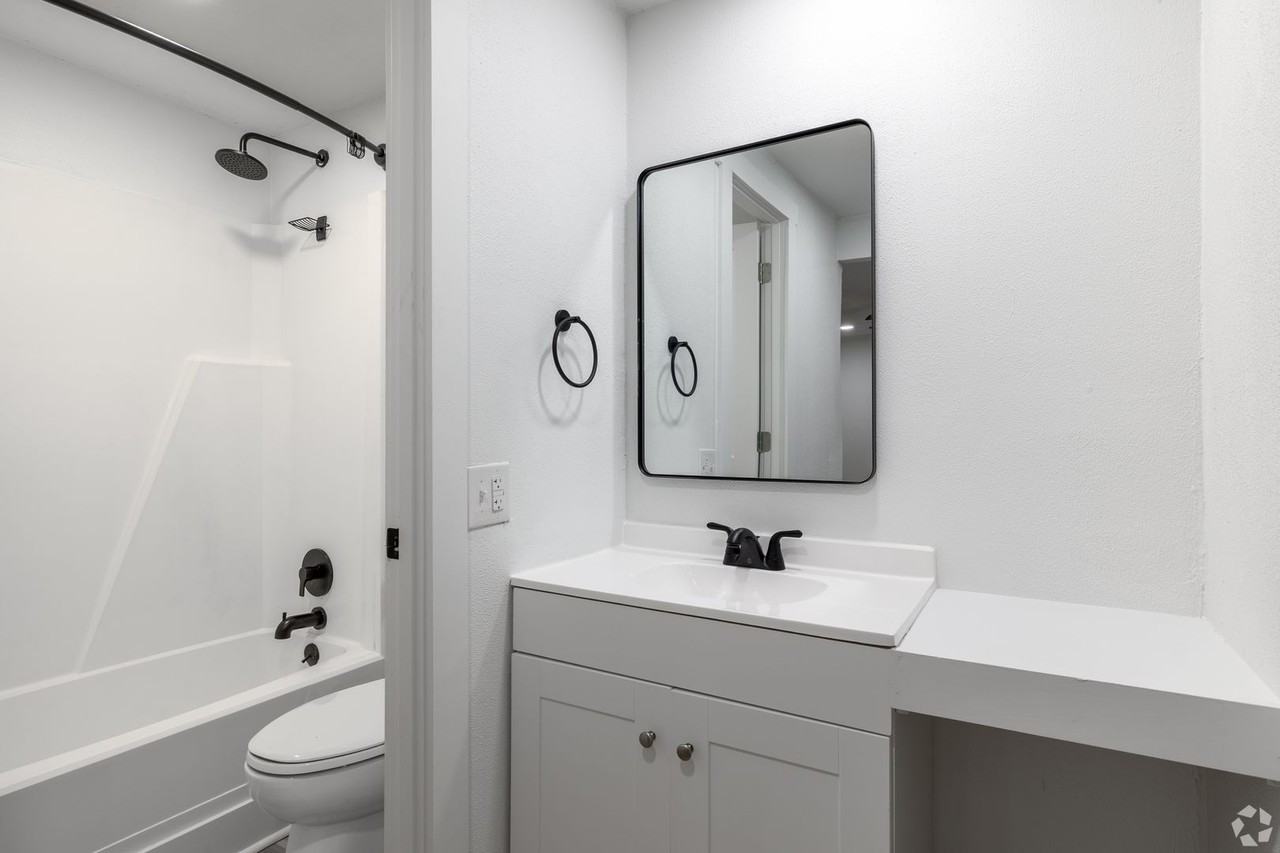 Flats at Beaumont - Photo 2 of 22