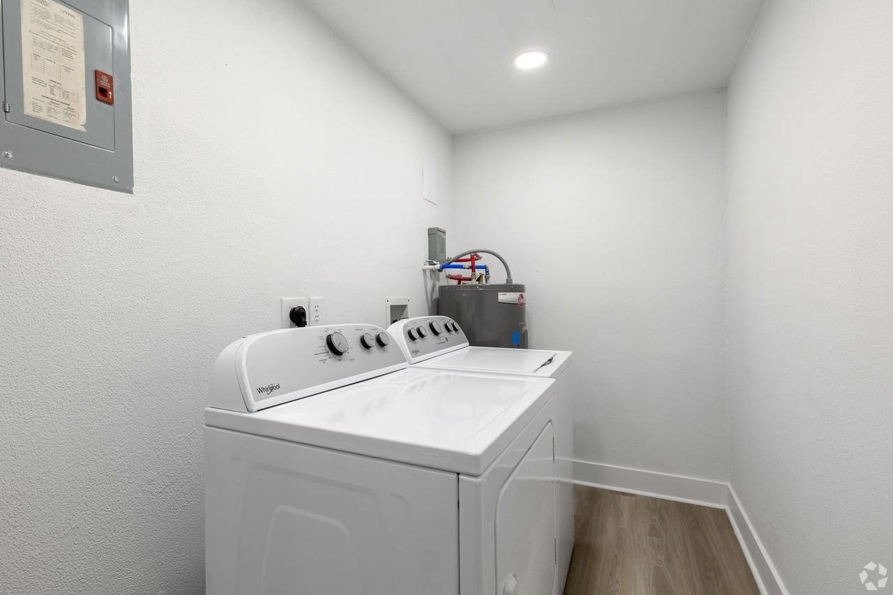 Flats at Beaumont - Photo 6 of 22