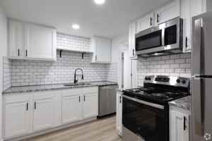 featured image of 2170 Fort Harrods Dr