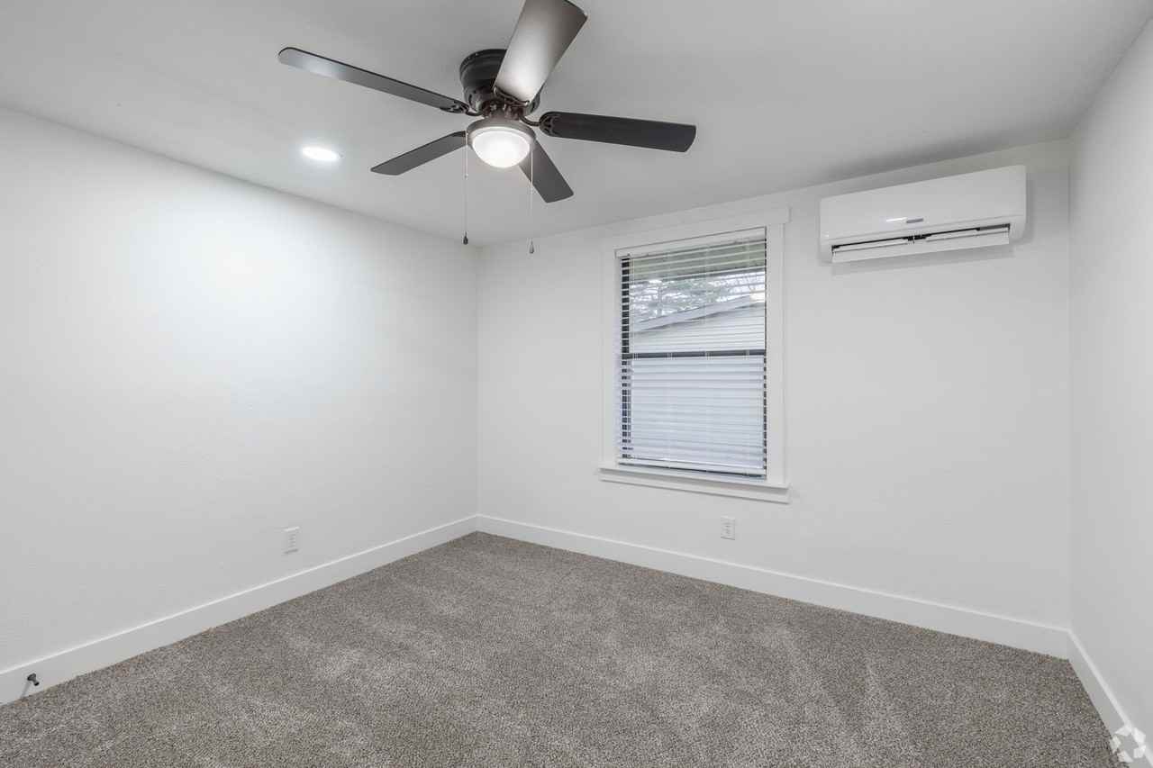 Flats at Beaumont - Photo 6 of 22