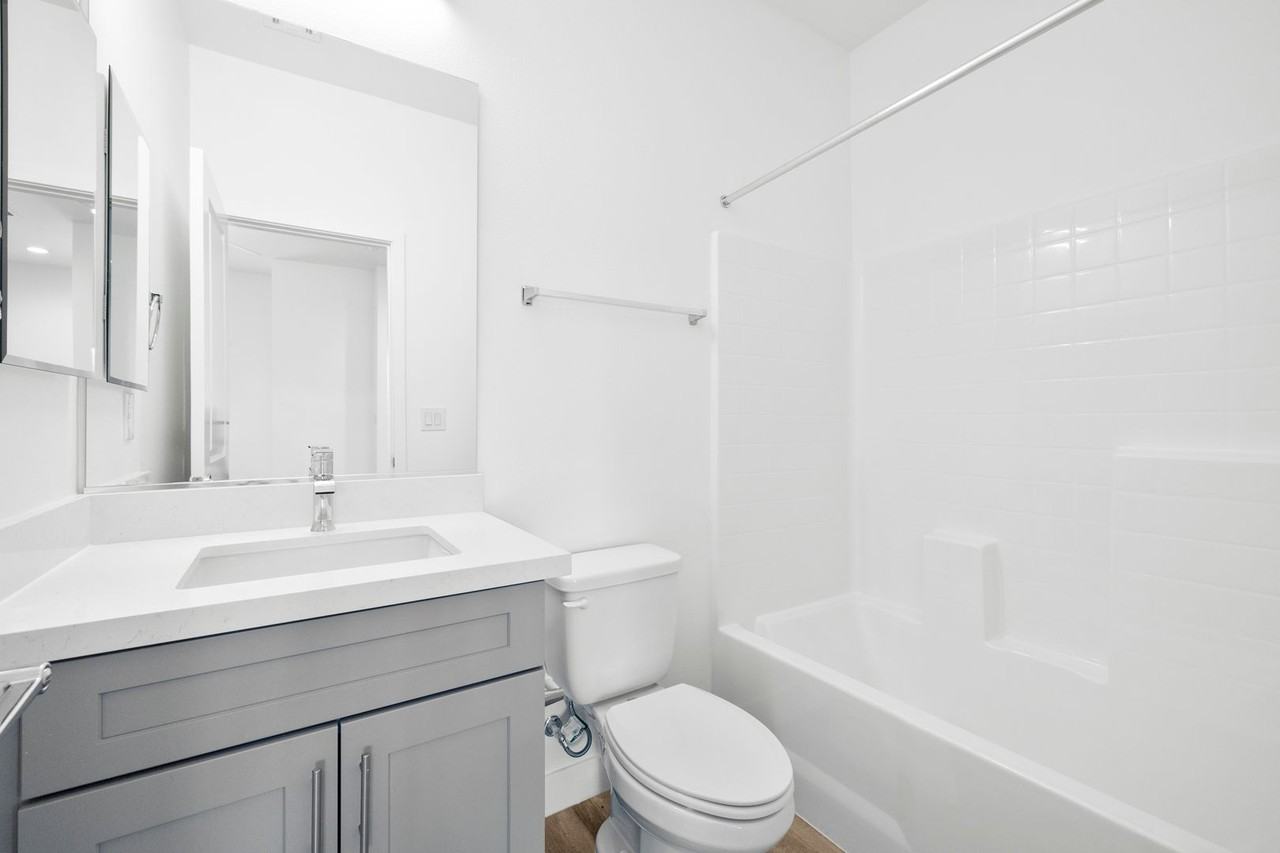 11480 Roaring Peak Dr - Photo 2 of 27