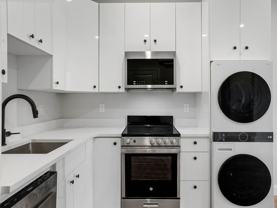 176 Salem St - Photo 1 of 1