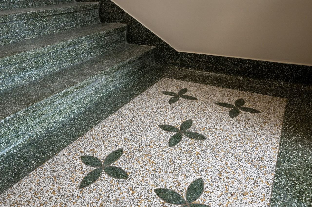 St Joe Apartments - Photo 5 of 28