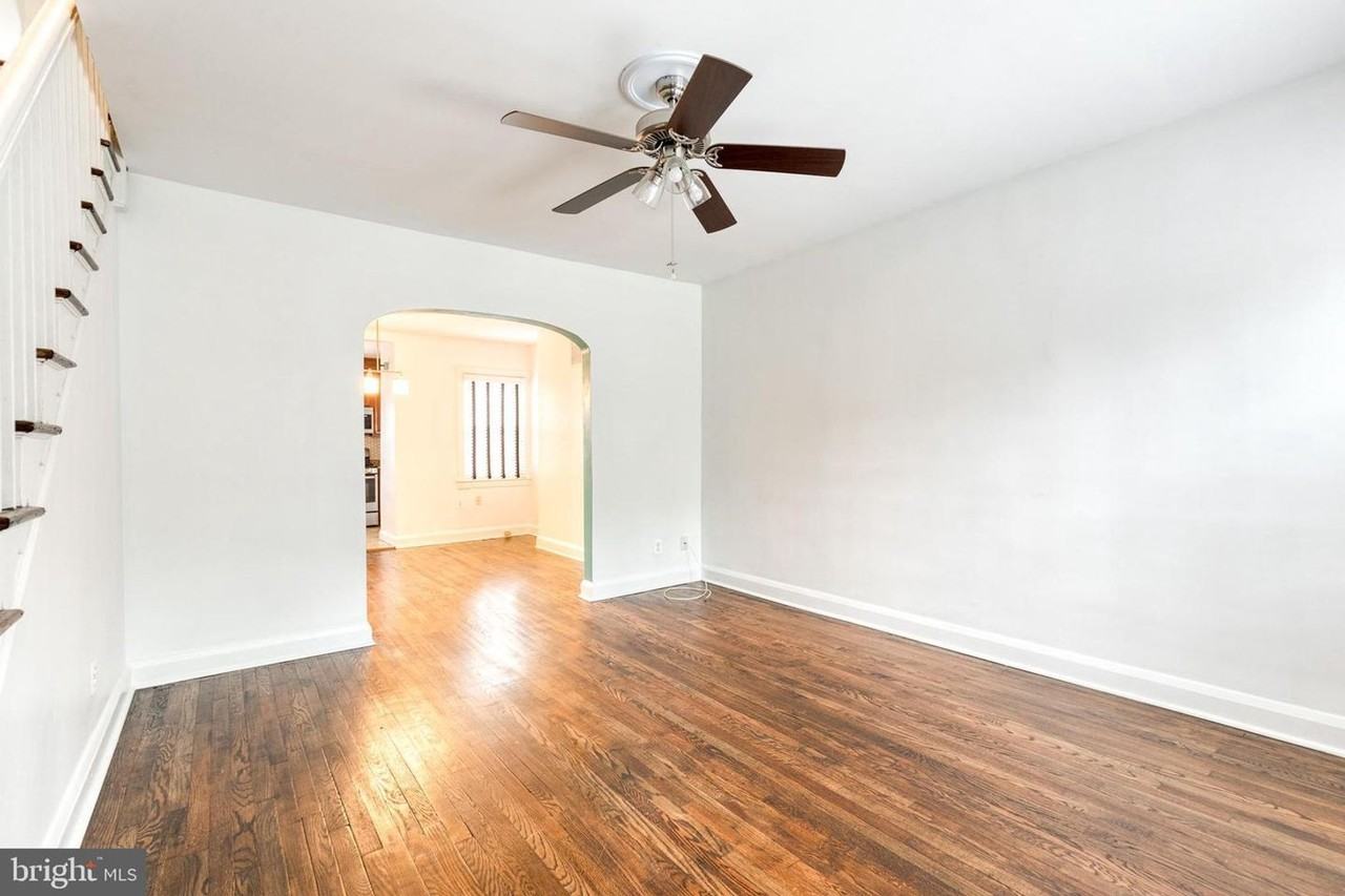 6843 Dunbar Rd - Photo 3 of 25