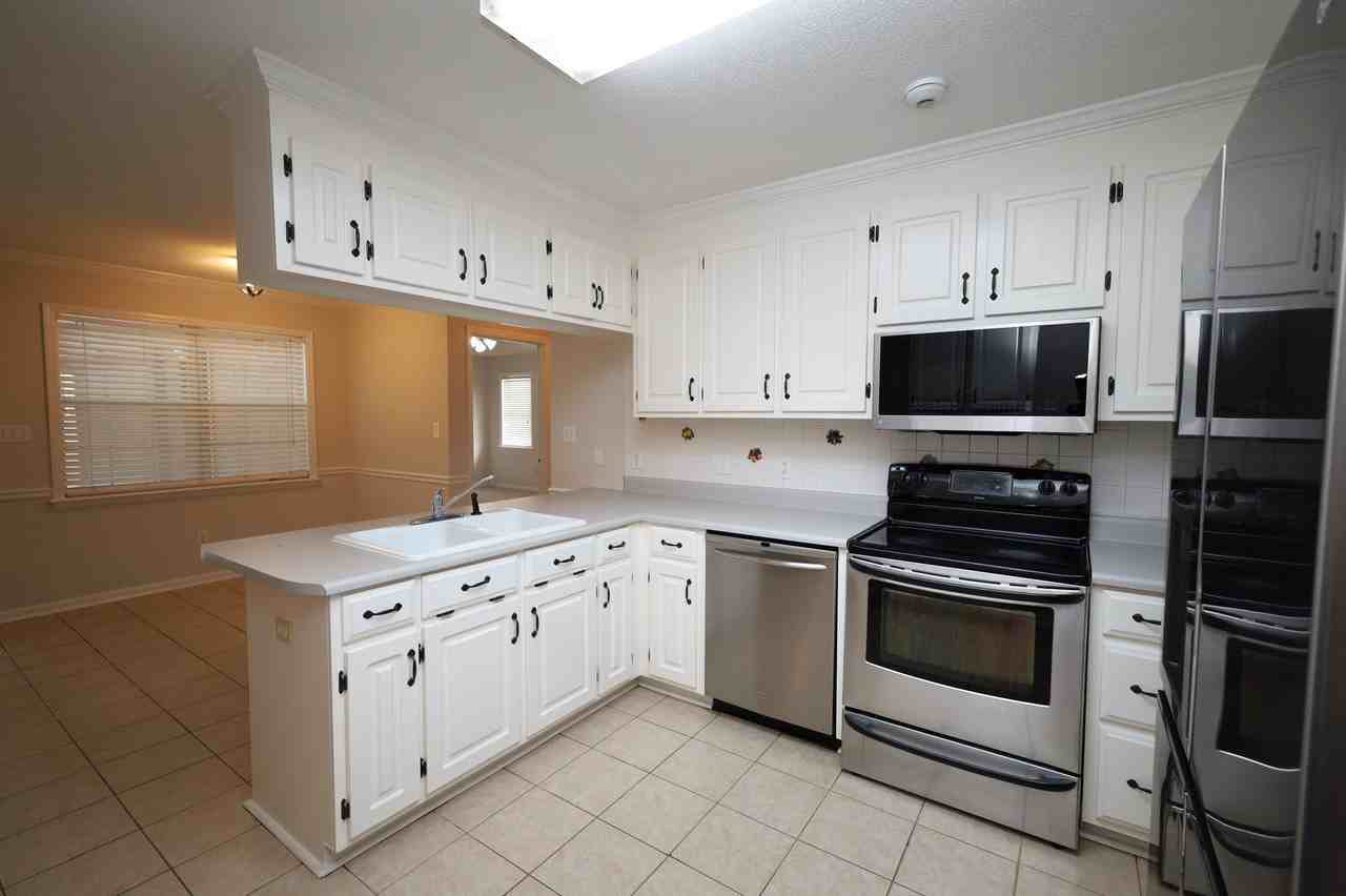 4807 Ben Salem Way - Photo 7 of 25