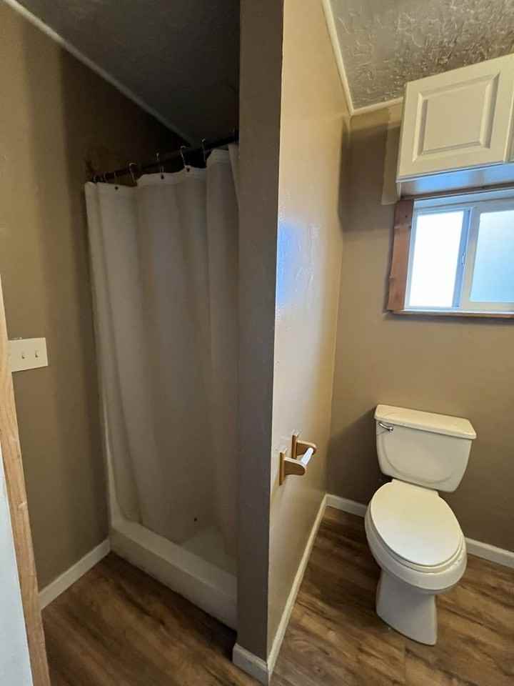 216 7th Ave W - Photo 6 of 12