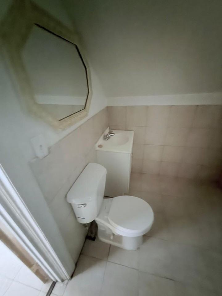 4004 Storer Ave - Photo 5 of 17