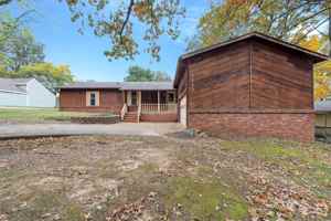 featured image of 3113 Candlewood Dr