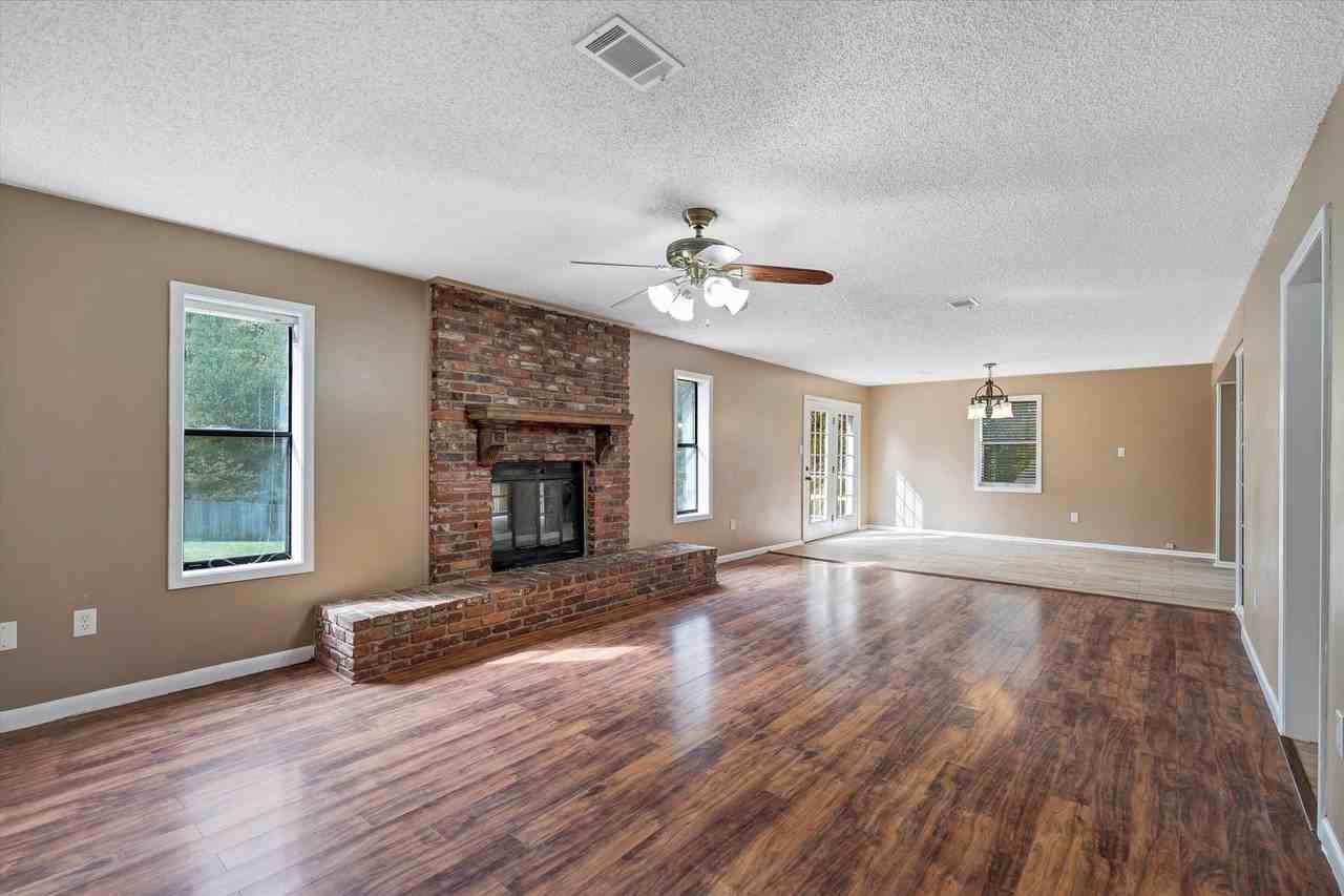 3113 Candlewood Dr - Photo 5 of 17