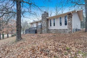 featured image of 1803 Deerwood Dr