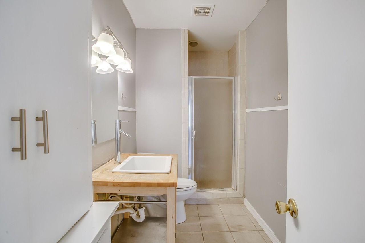 3306 29th St - Photo 7 of 16