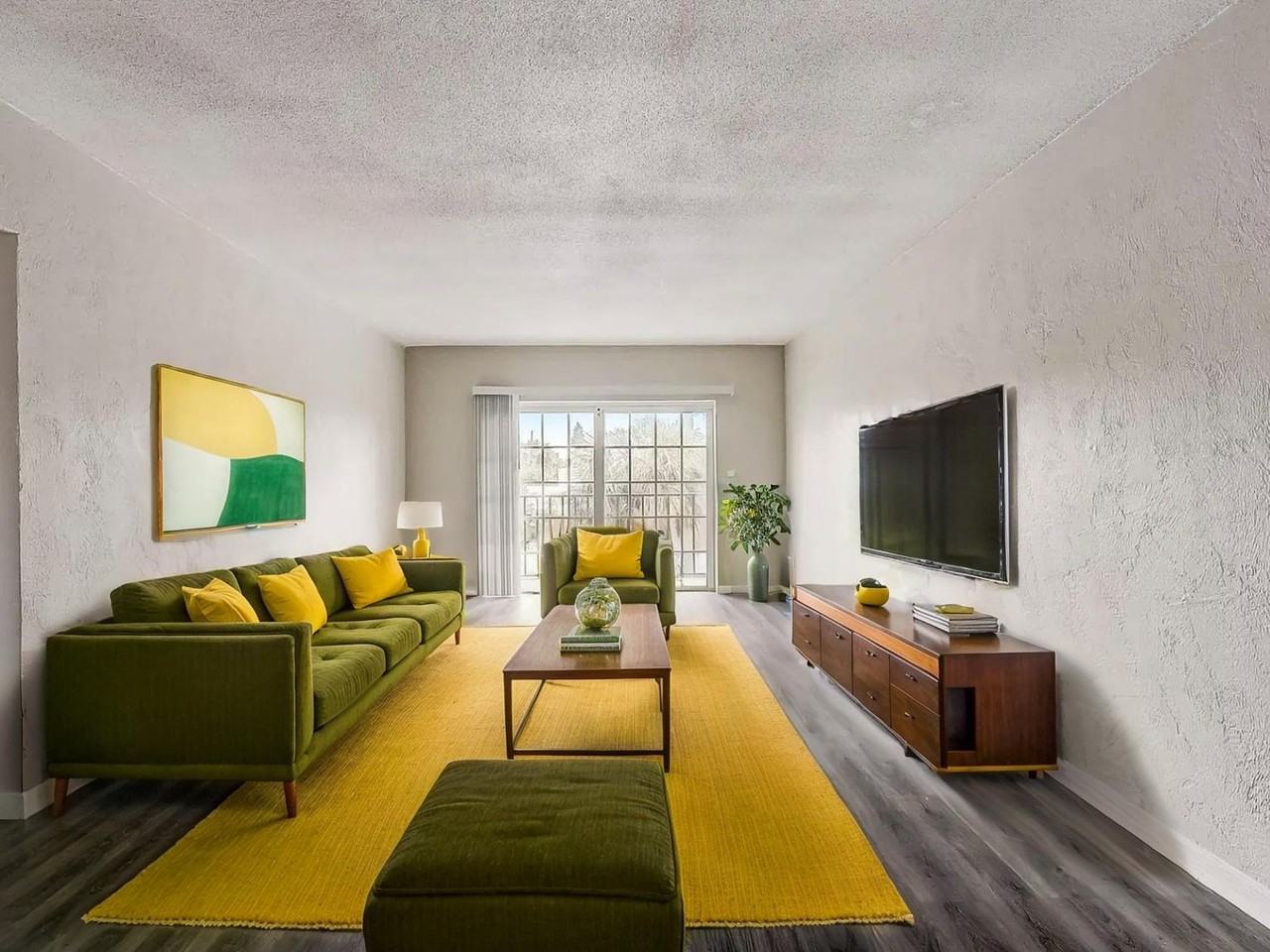 Sea Spray Apartments - Photo 5 of 16