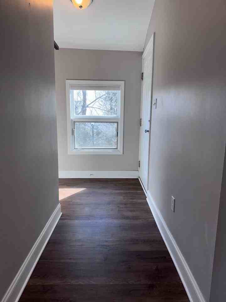 414 Windswept Dr - Photo 5 of 38