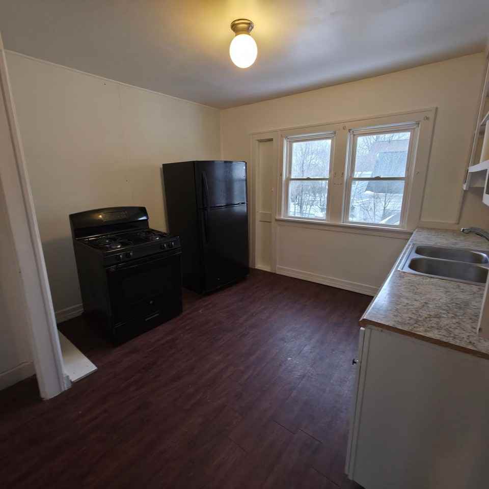 11317 Dove Ave - Photo 3 of 16