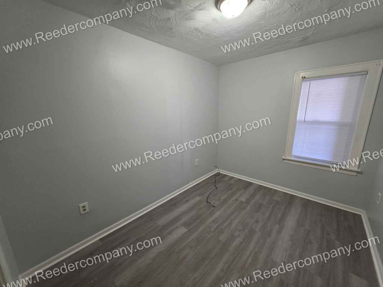 3824 Parrish Ave - Photo 7 of 11