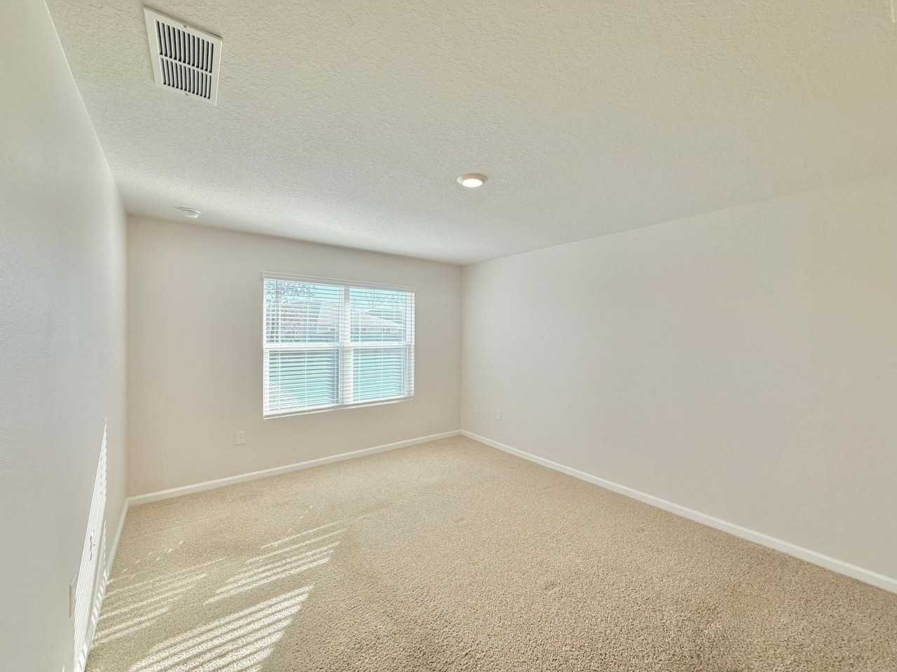 5320 Peach Dr - Photo 6 of 16