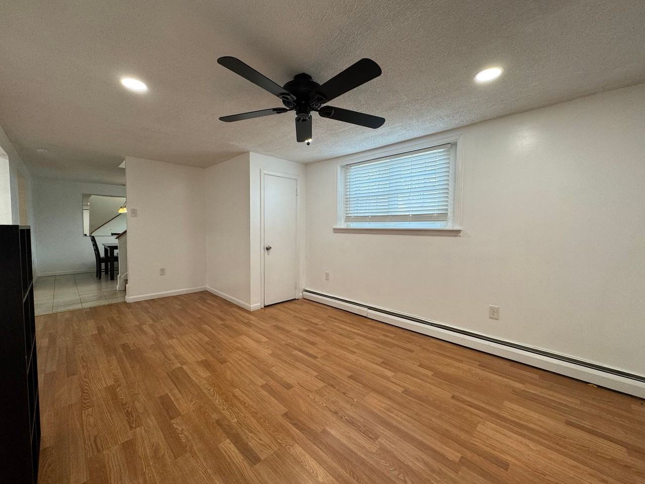 14308 Belleville Ave - Photo 6 of 27