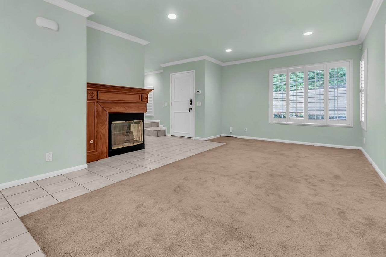 21166 Gladiolos Way - Photo 2 of 26