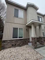 690 S Saturn Ave - Photo 1 of 1