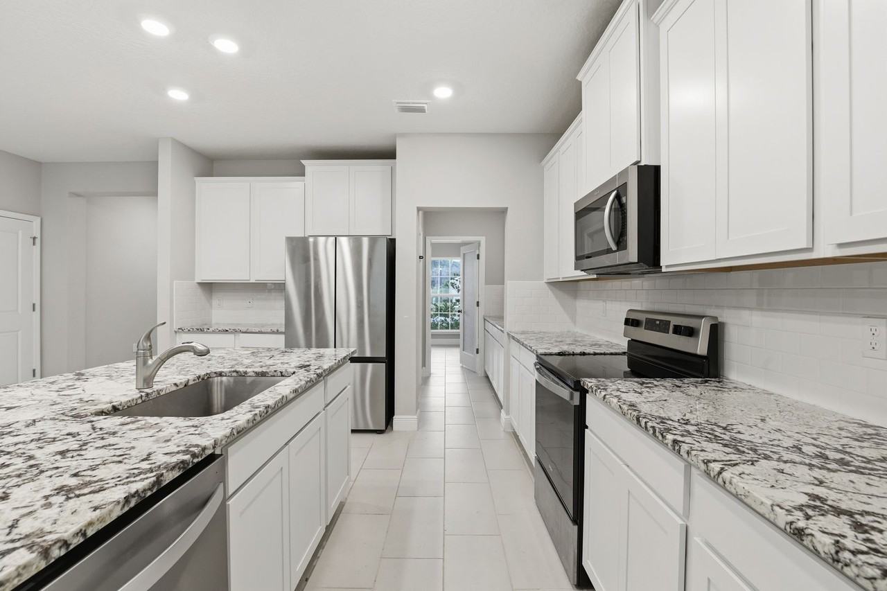 4505 Sw 59th Pl - Photo 5 of 41