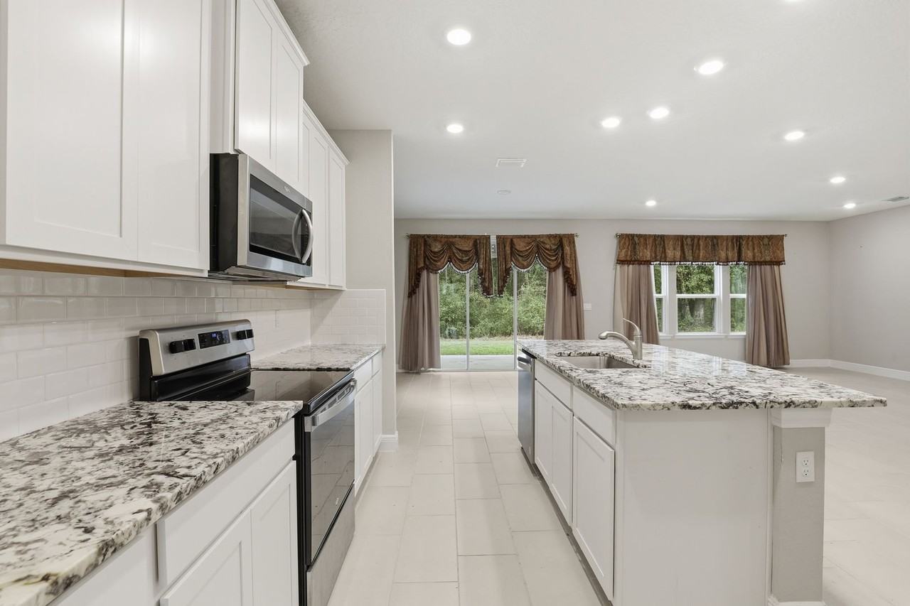 4505 Sw 59th Pl - Photo 7 of 41