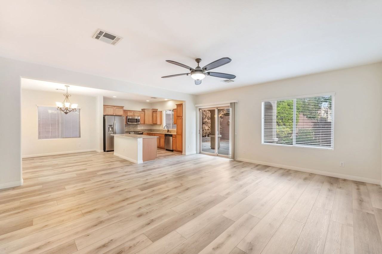 10822 La Florentina Ave - Photo 2 of 37